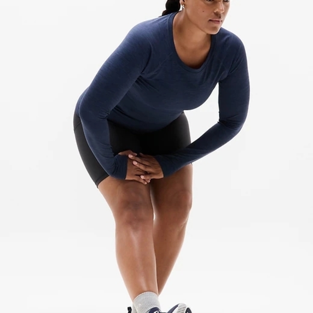 TWO Athleta Momentum Seamless Tops Sz Lg